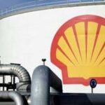 Shell restructures its executive committee in preparation for a new strategy.