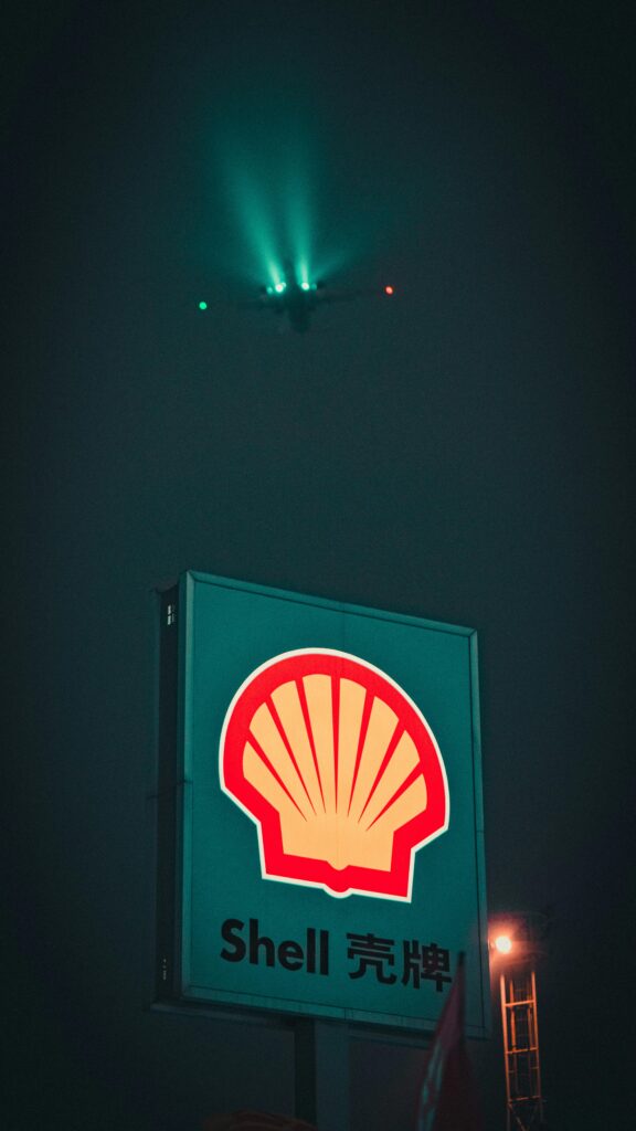 Shell Revises Down First-Quarter LNG Production Forecast